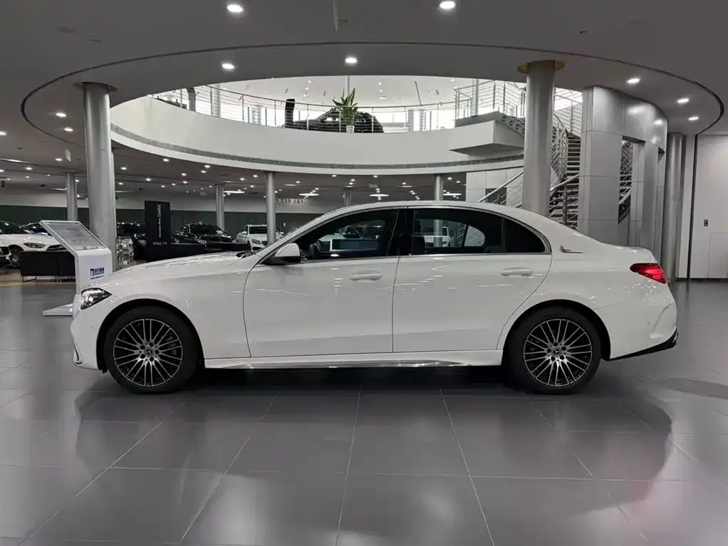 Mercedes-Benz C-Class — фото 5