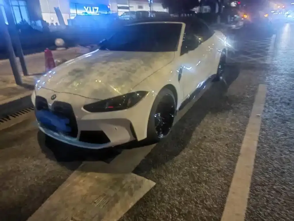BMW M4 — фото 1