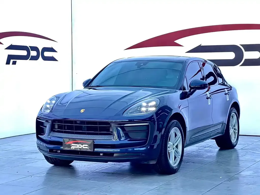 Porsche Macan — фото 1