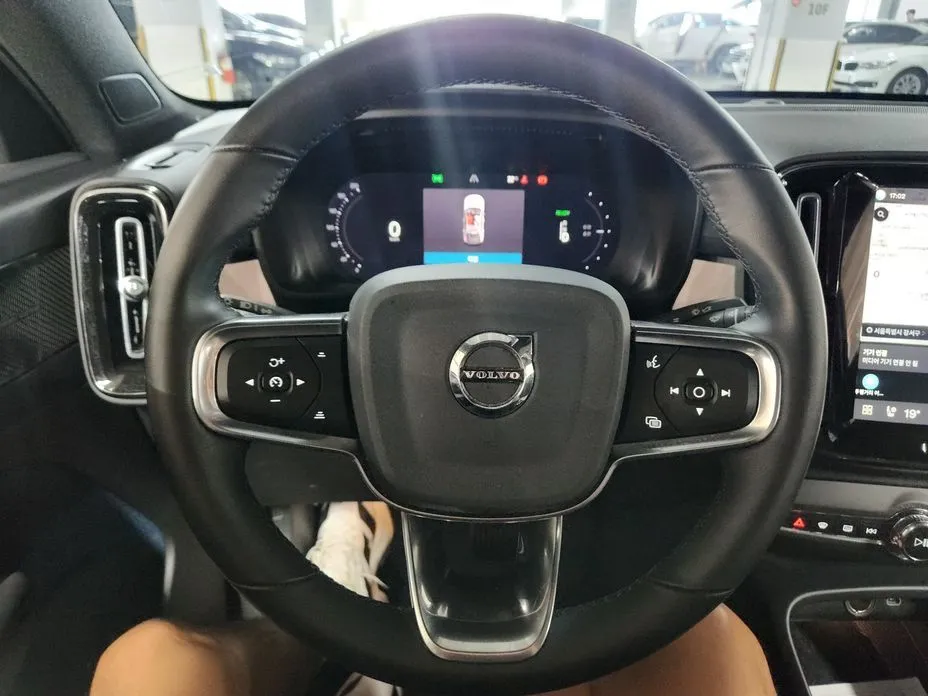 Volvo C40 — фото 2