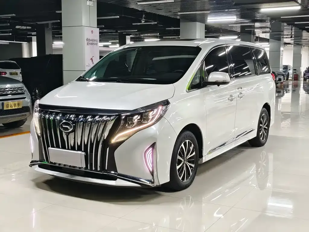GAC Motor Trumpchi M8 — фото 1