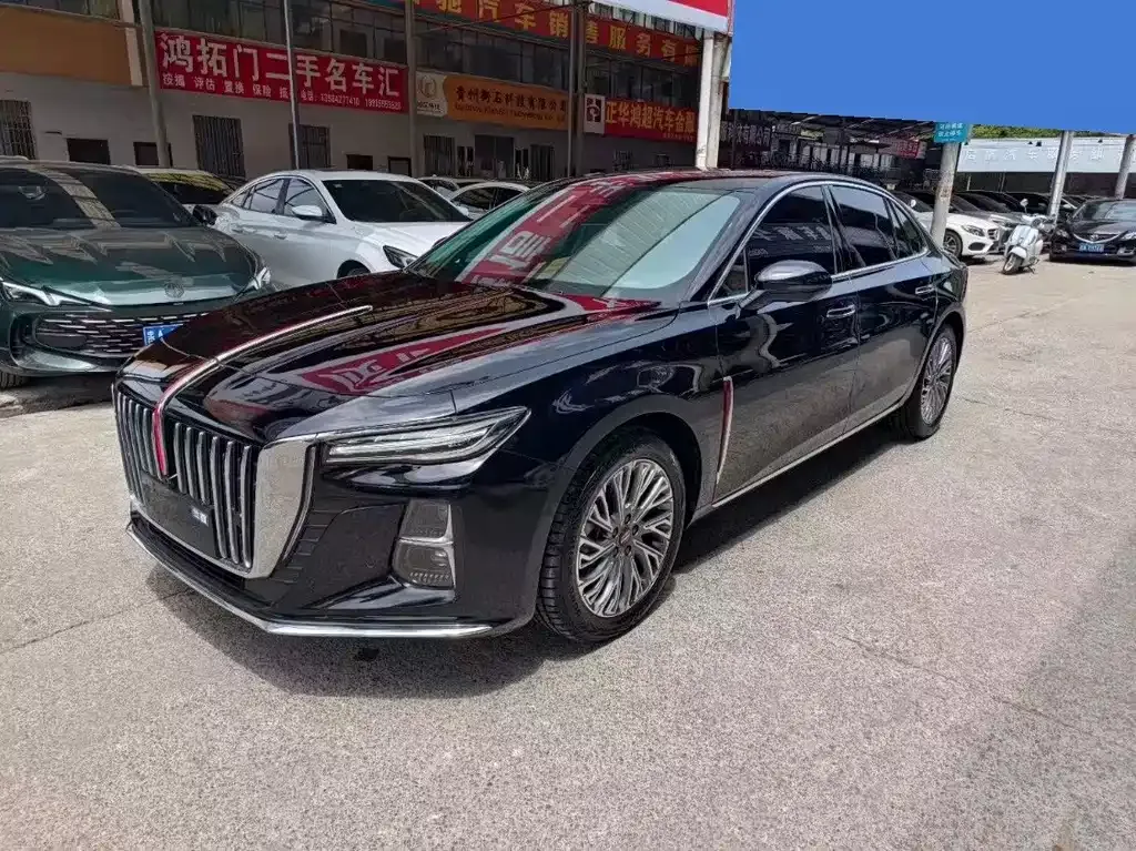 Hongqi H5 — фото 1