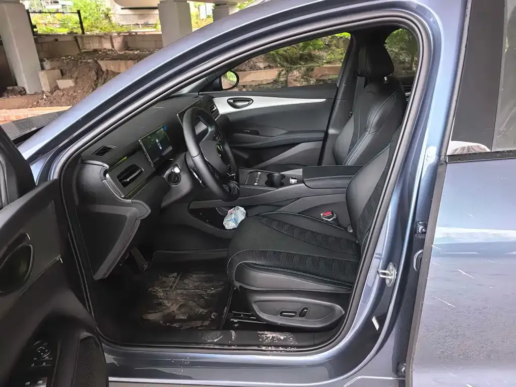 BYD Seal 06 DM-i Touring — фото 6
