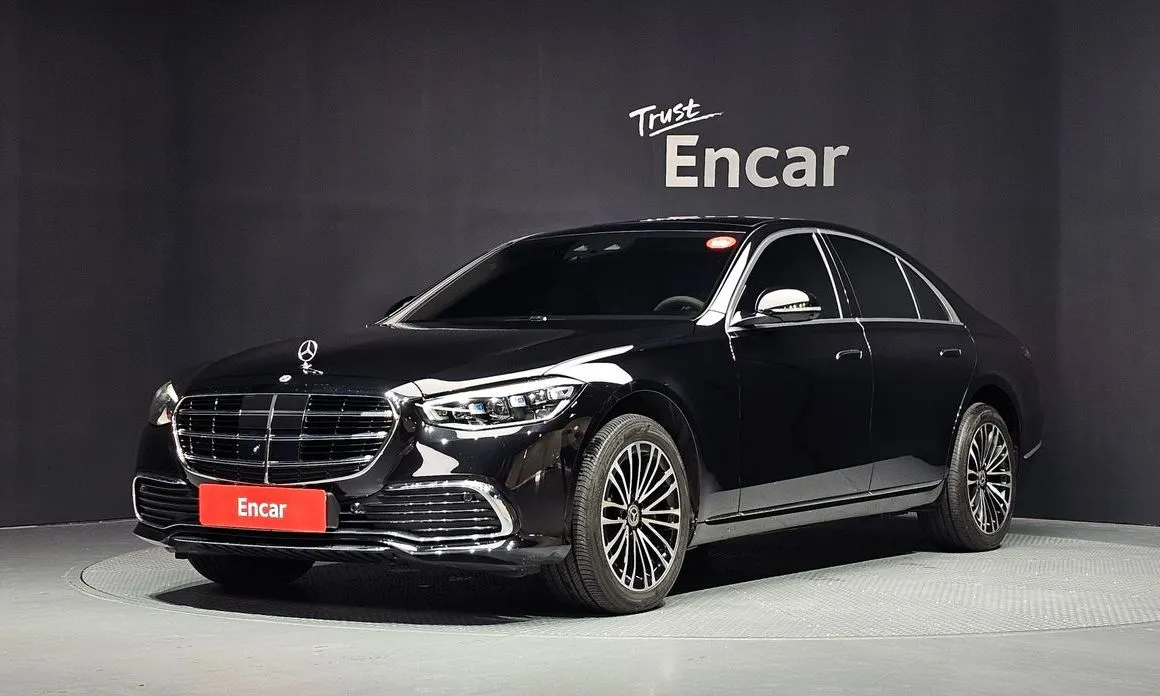Mercedes-Benz S-Class — фото 1