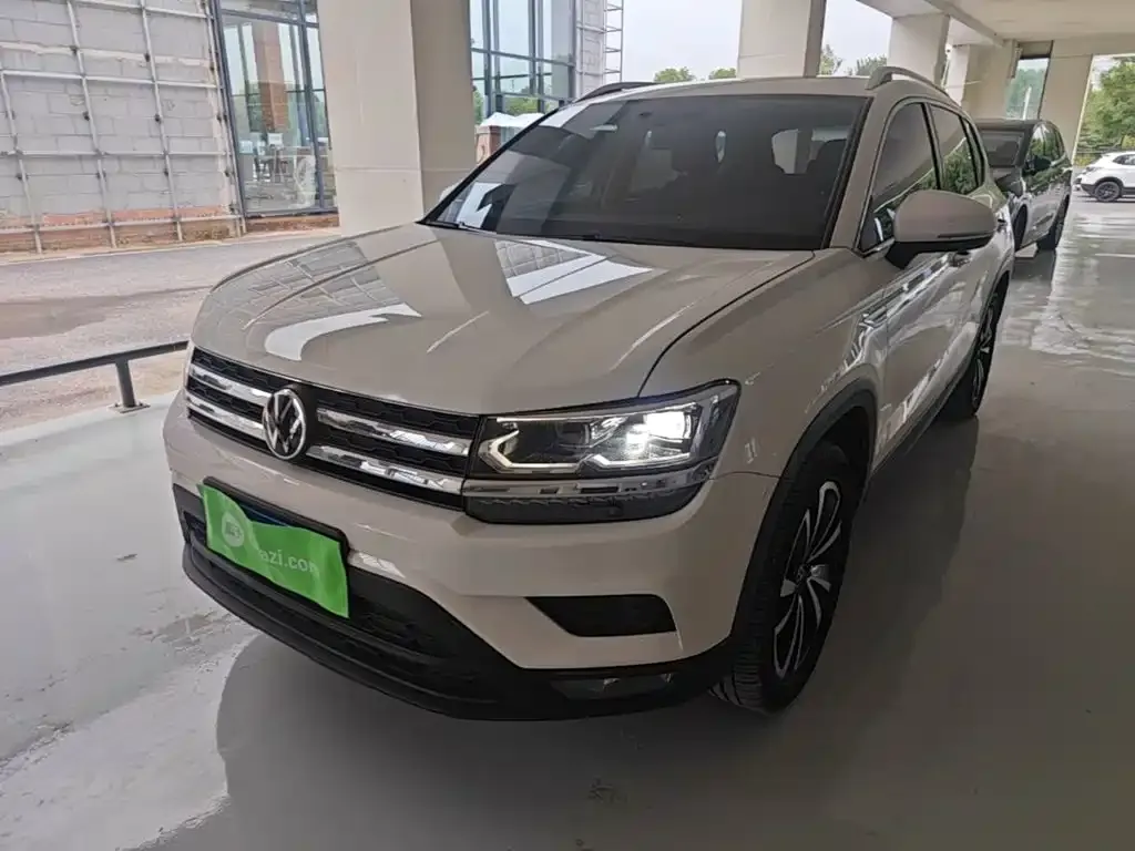 Volkswagen Tharu — фото 1