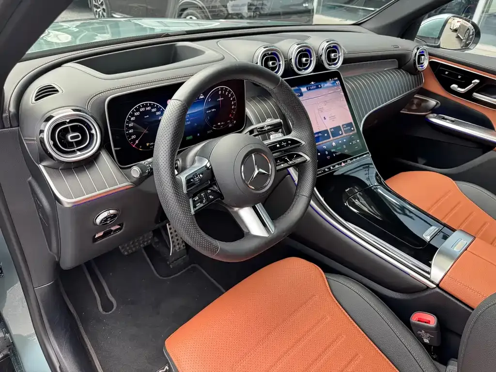 Mercedes-Benz GLC New Energy — фото 6