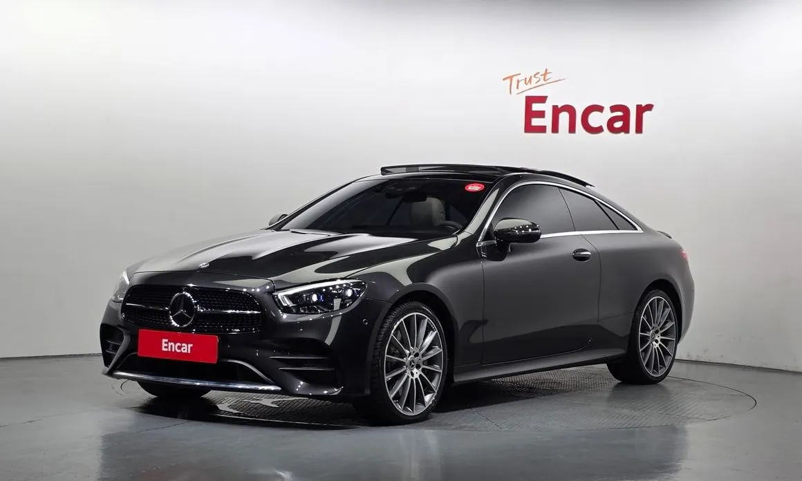 Mercedes-Benz E-Class — фото 1