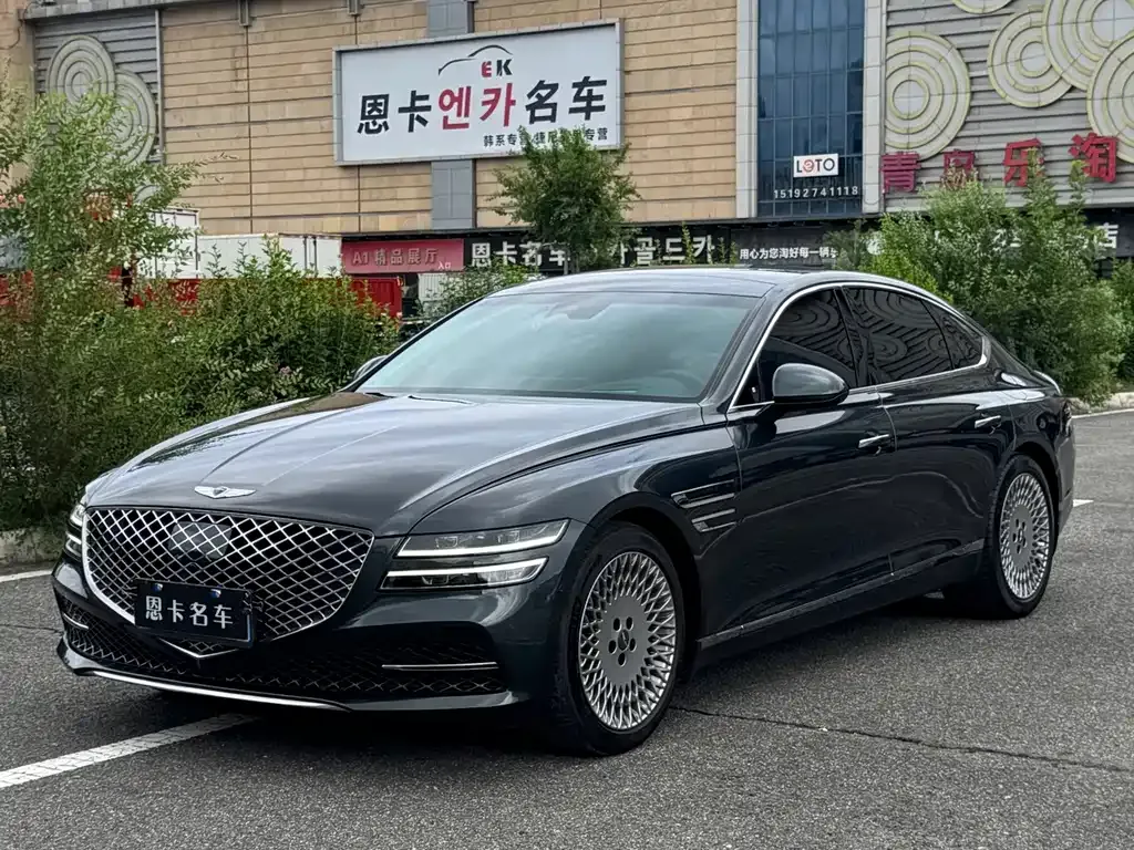 Genesis G80 — фото 1