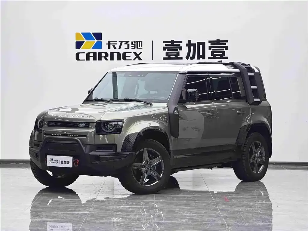 Land Rover Defender — фото 1