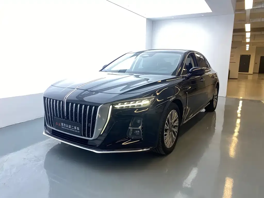 Hongqi H5 — фото 1