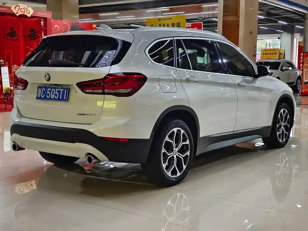 BMW X1 — фото 4