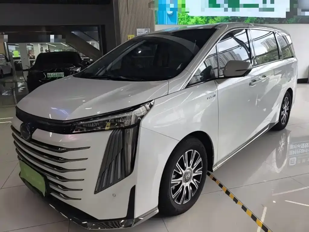 GAC Motor Trumpchi E9 — фото 1