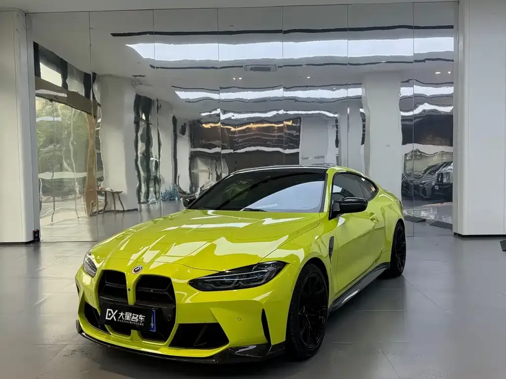 BMW M4 — фото 1