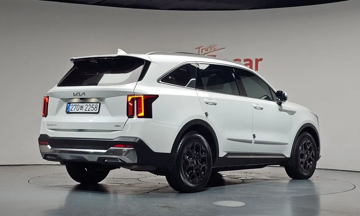 Kia Sorento — фото 3