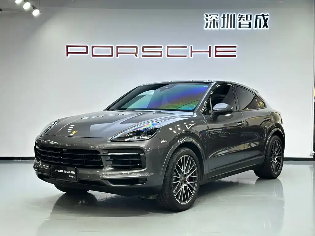 Porsche Cayenne — фото 1