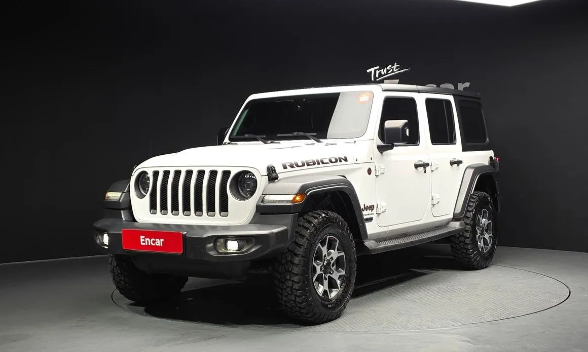 Jeep Wrangler — фото 1