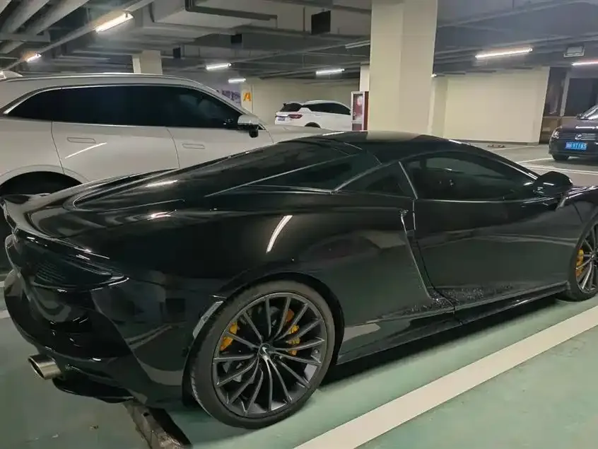 McLaren GT — фото 7