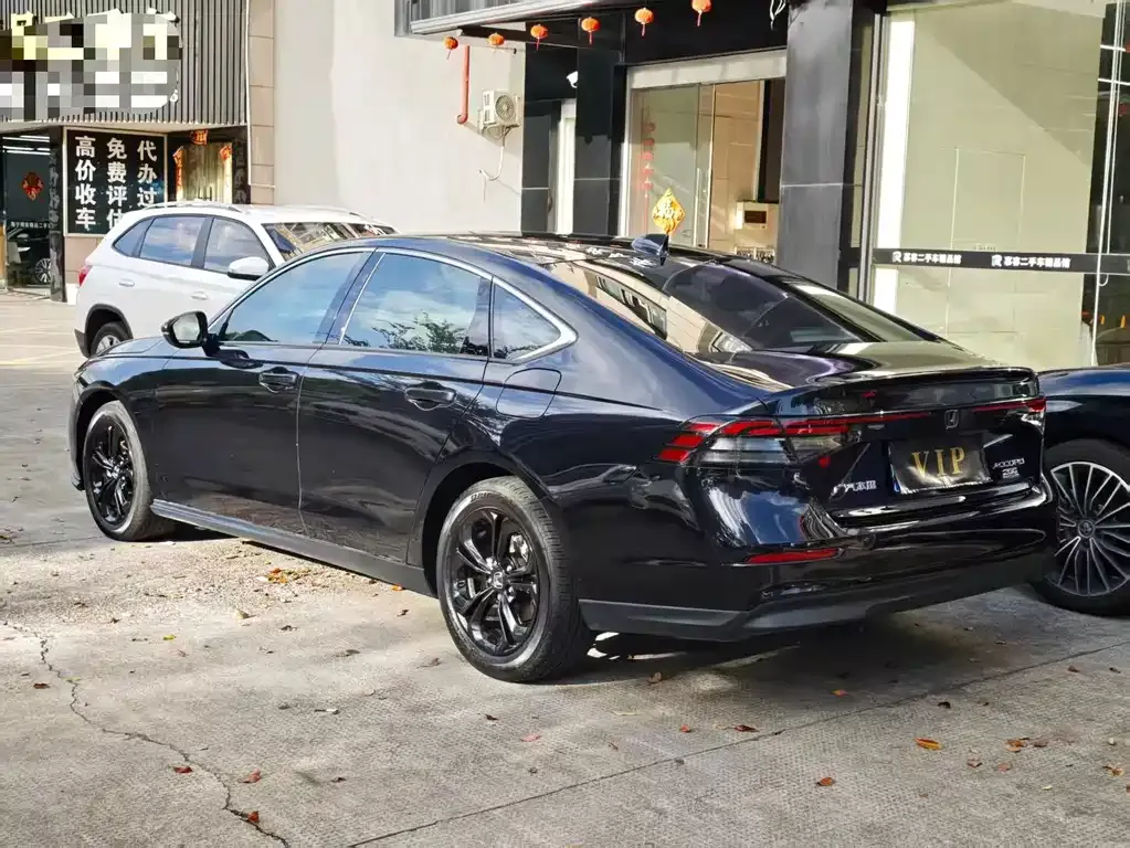Honda Accord — фото 3