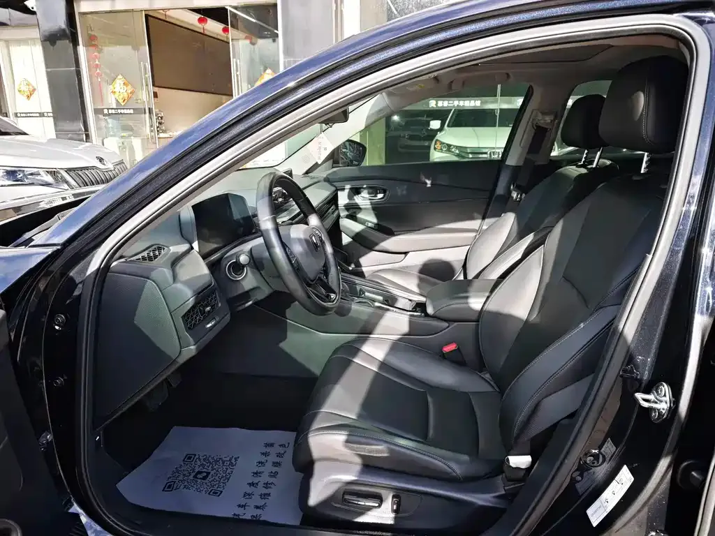Honda Accord — фото 5