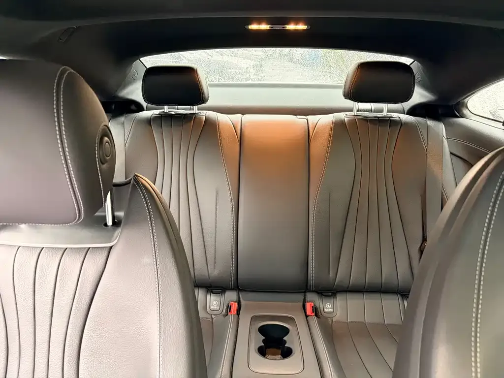 Mercedes-Benz E-Class (Import) — фото 2