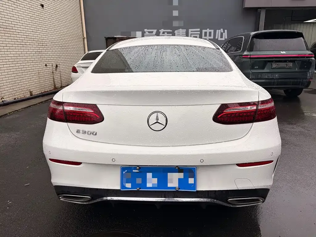 Mercedes-Benz E-Class (Import) — фото 4