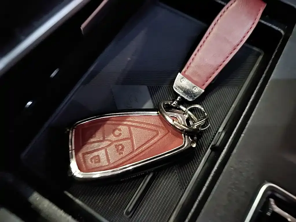 Changan CS75 PLUS — фото 2