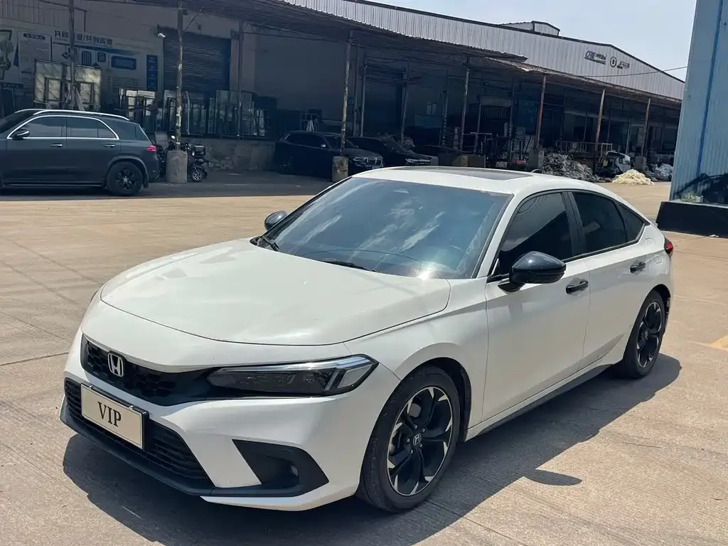 Honda Civic — фото 1