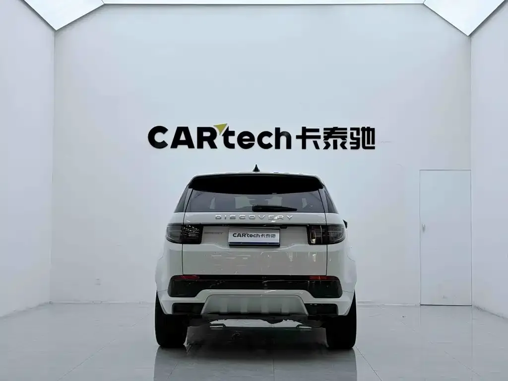 Land Rover Discovery Sport — фото 2