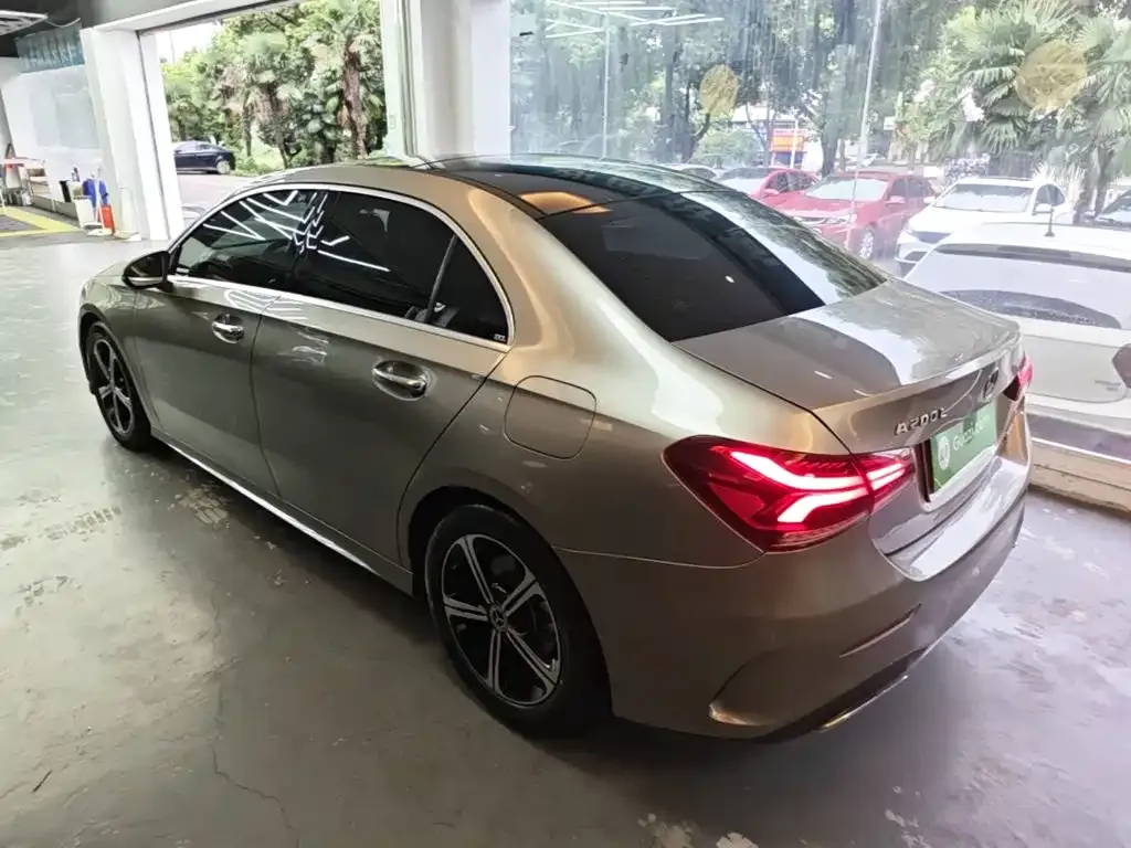 Mercedes-Benz A-Class — фото 10