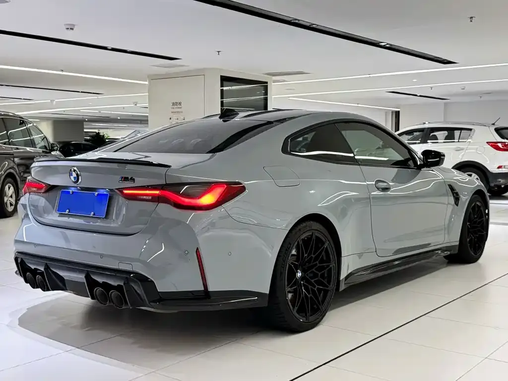 BMW M4 — фото 6