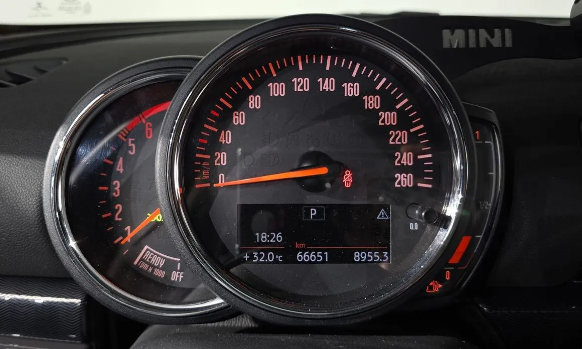 Mini Clubman — фото 7