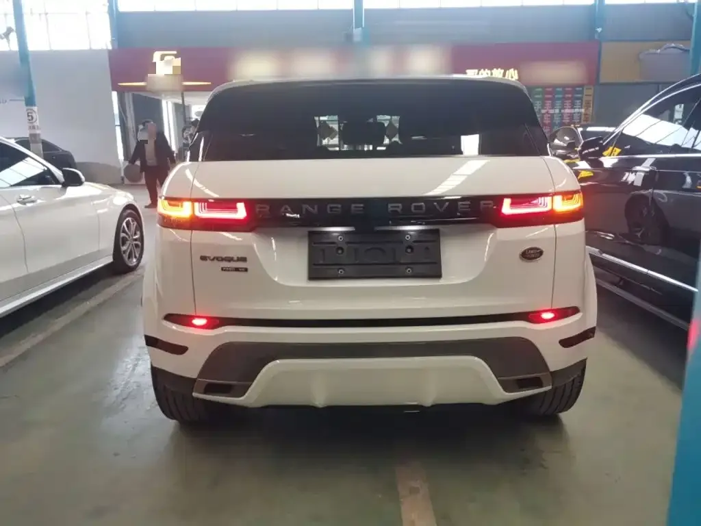 Land Rover Evoque — фото 9