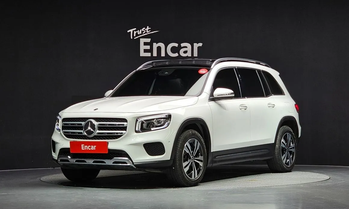 Mercedes-Benz GLB-Class — фото 1