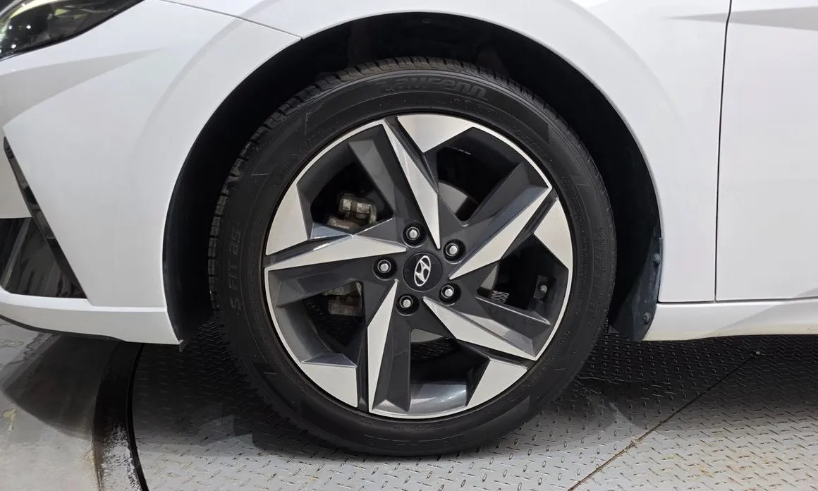 Hyundai AVANTE — фото 6