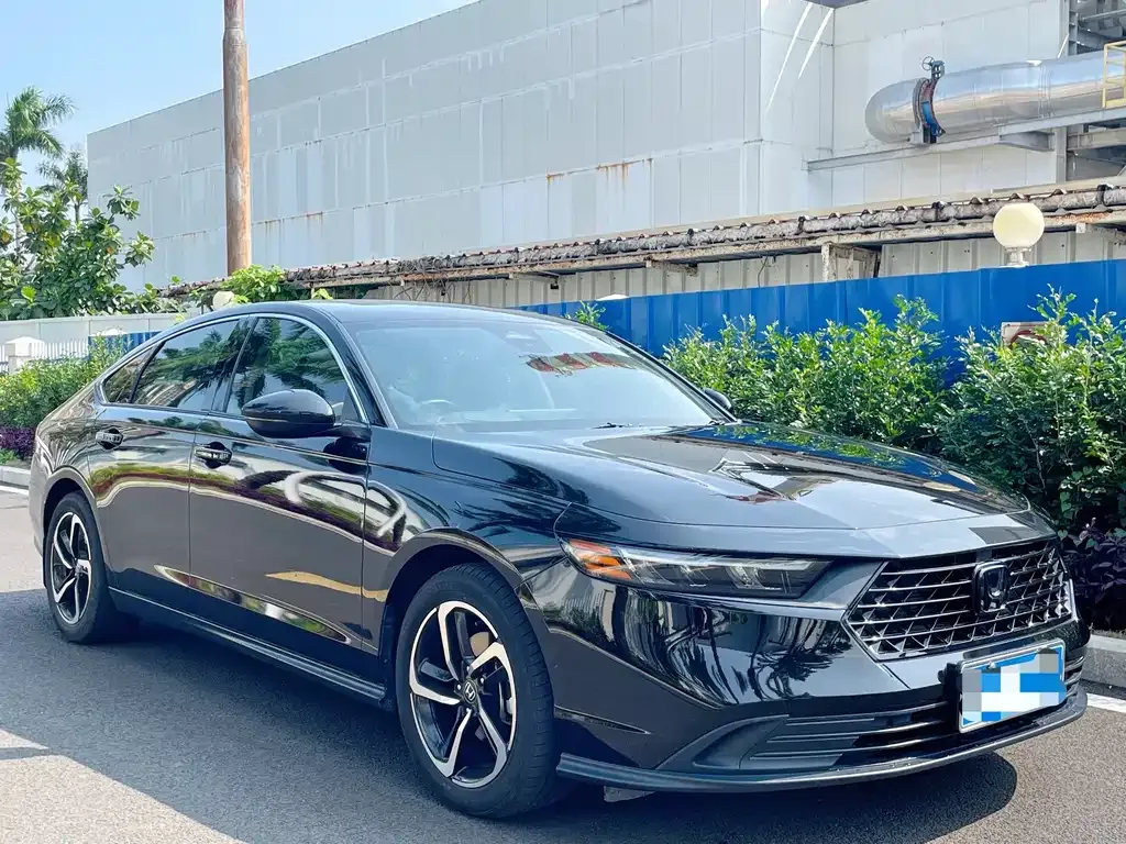 Honda Accord — фото 5