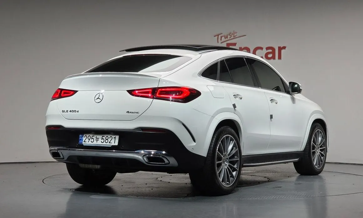 Mercedes-Benz GLE-Class — фото 7