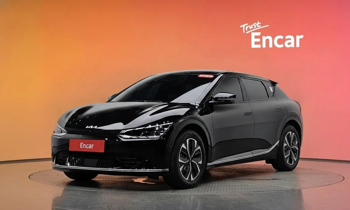 Kia EV6 — фото 1