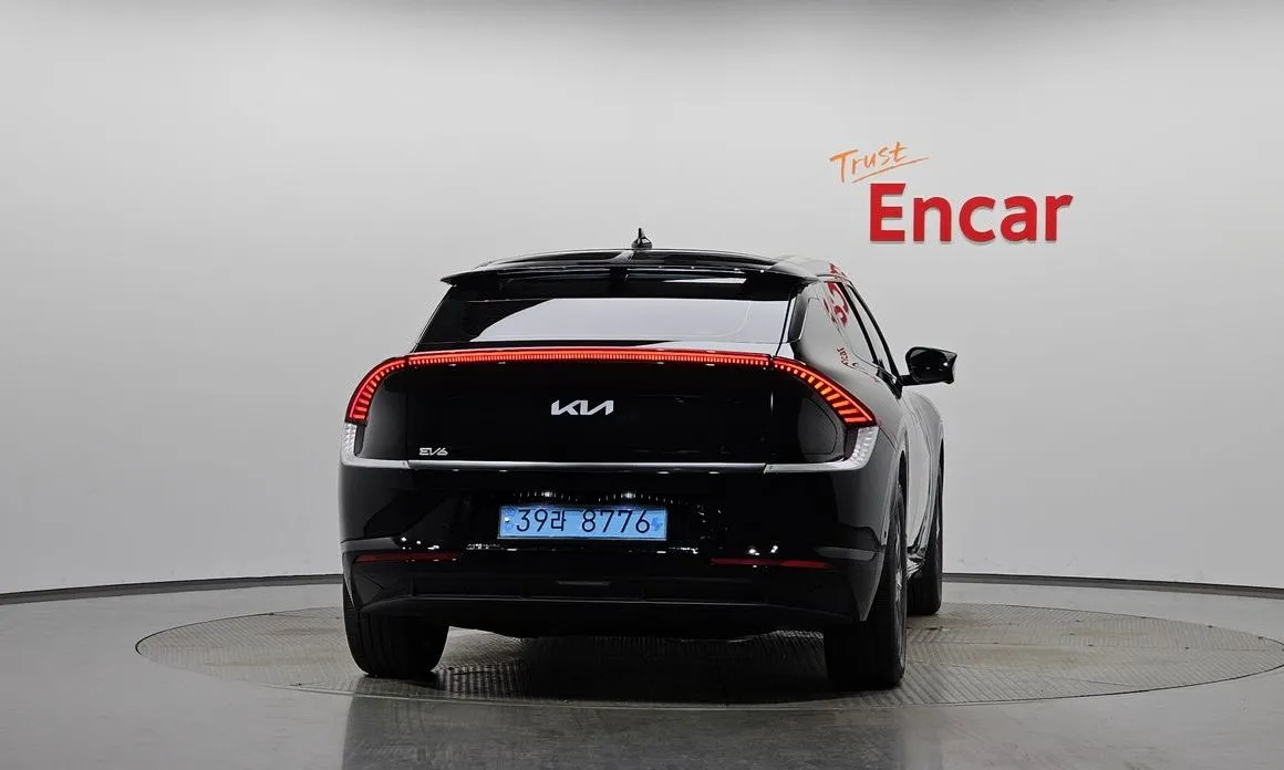 Kia EV6 — фото 5