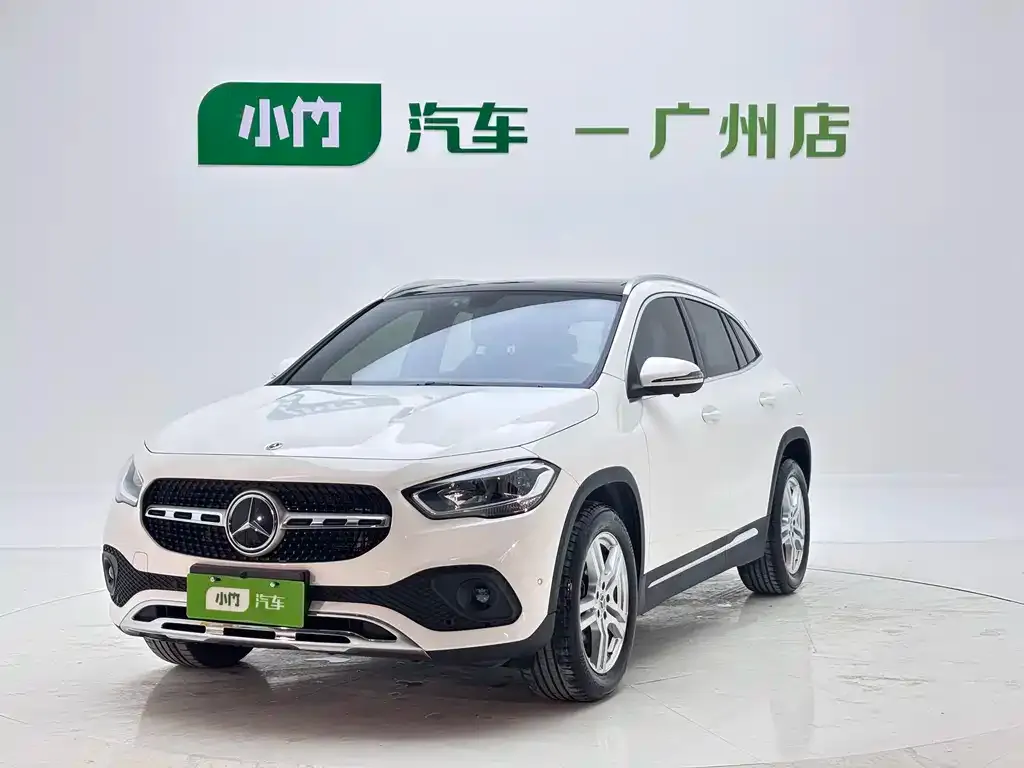 Mercedes-Benz GLA — фото 1