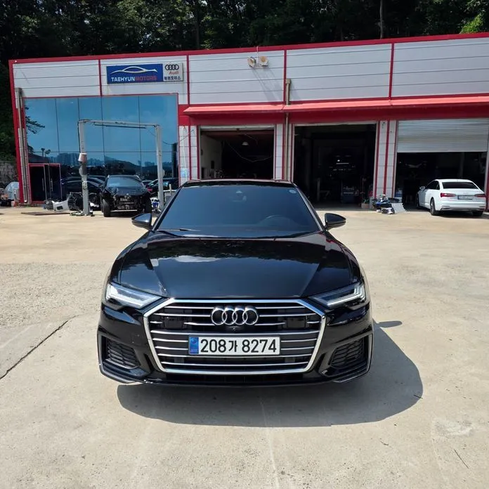 Audi A6 — фото 1