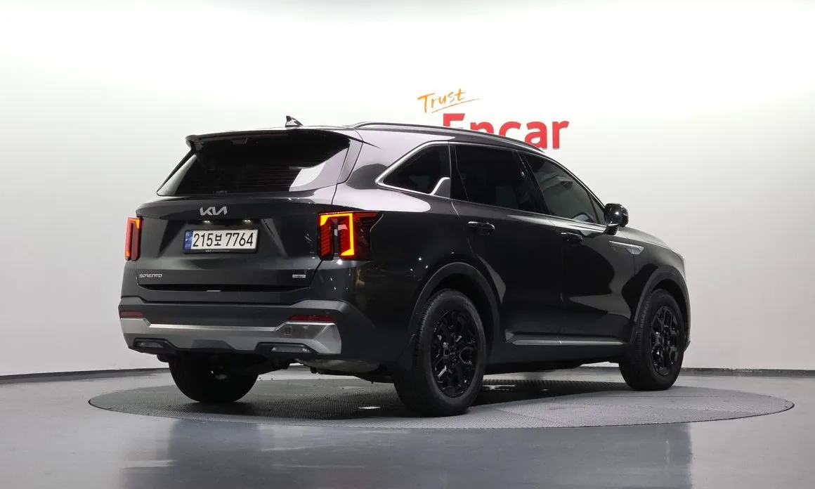 Kia Sorento — фото 4