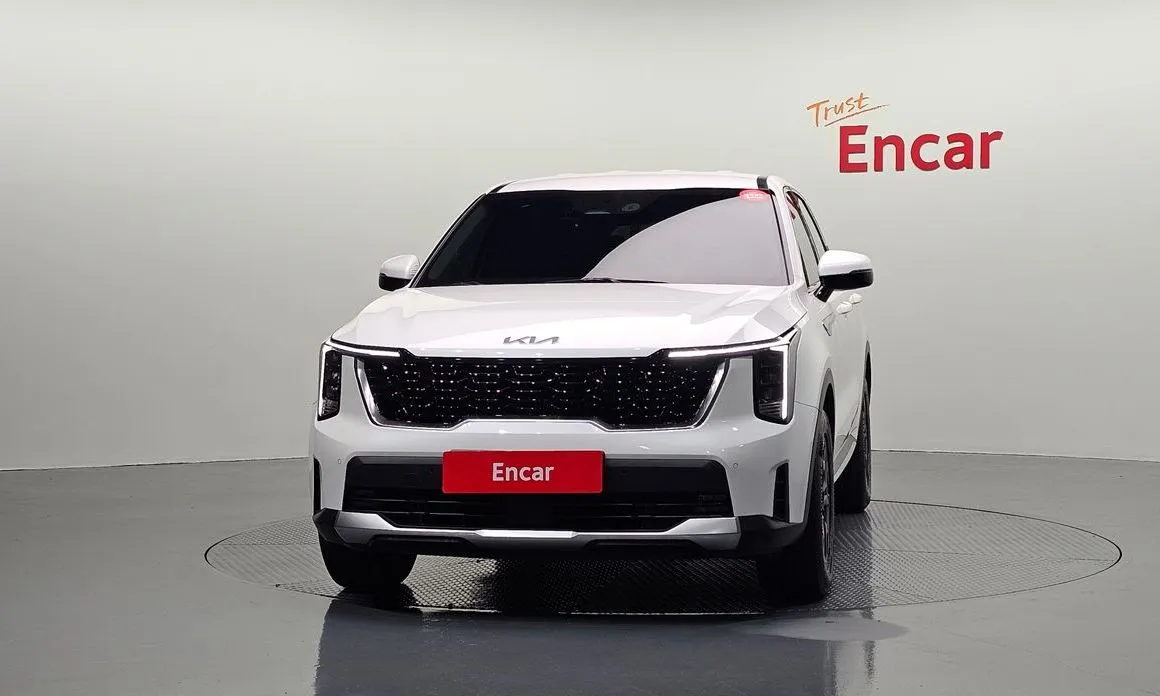 Kia Sorento — фото 5