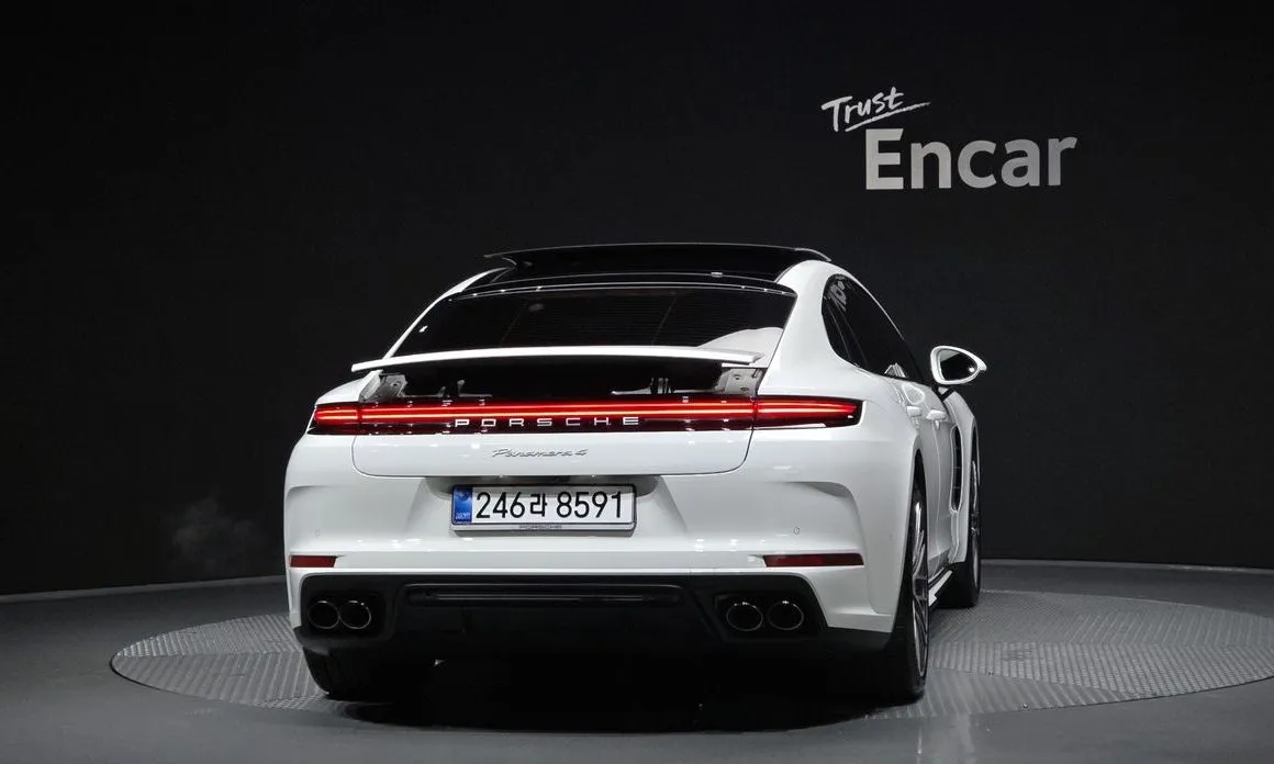 Porsche Panamera — фото 7