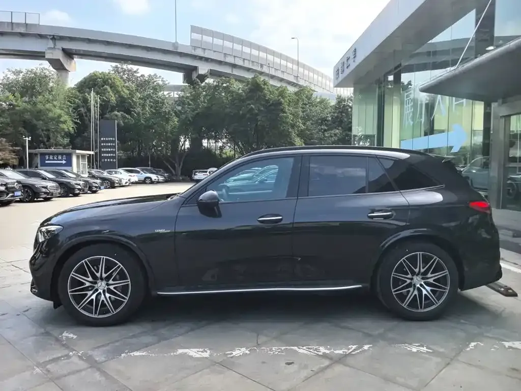 Mercedes-Benz GLC AMG — фото 4