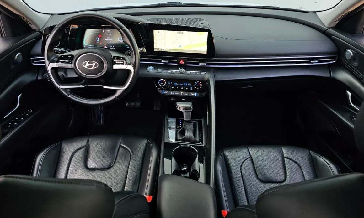 Hyundai AVANTE — фото 4