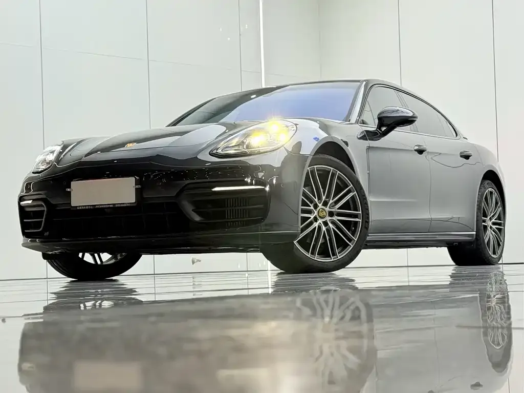 Porsche Panamera — фото 6