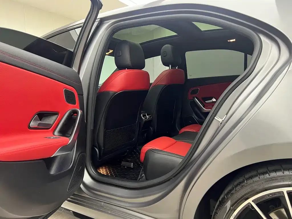 Mercedes-Benz A-Class AMG — фото 4
