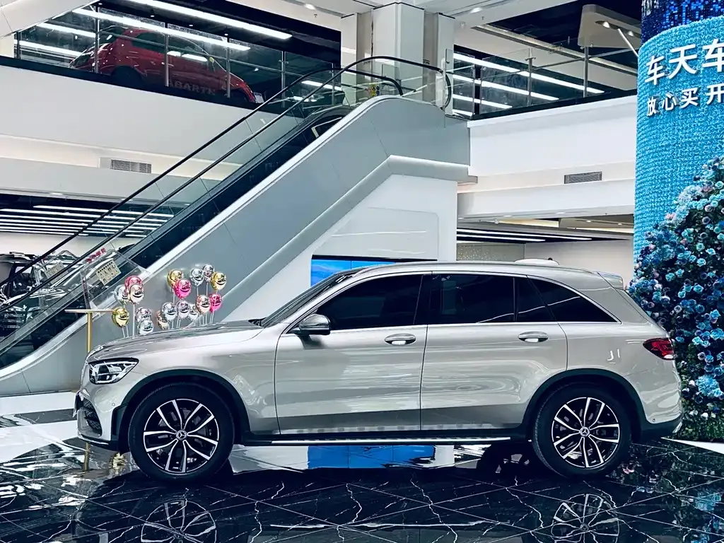 Mercedes-Benz GLC — фото 5