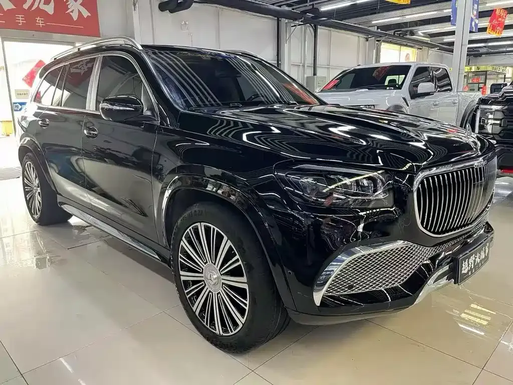 Mercedes-Benz GLS — фото 6