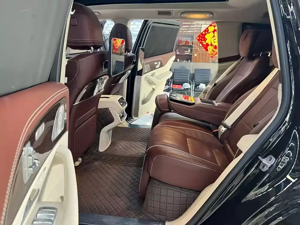 Mercedes-Benz GLS — фото 2